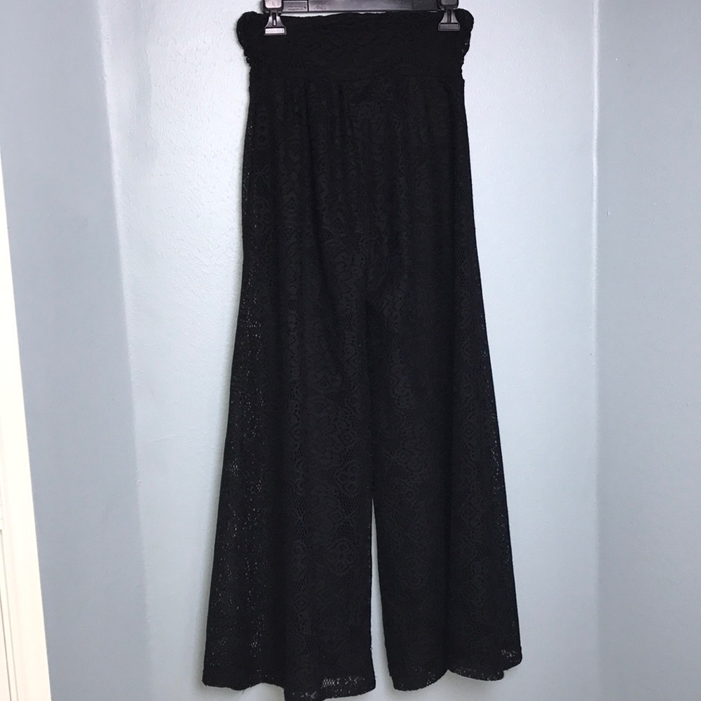Black pallazo pants